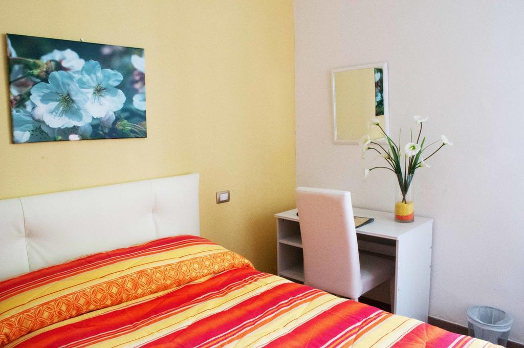 Il Giardinetto Guest House Civitavecchia Δωμάτιο φωτογραφία